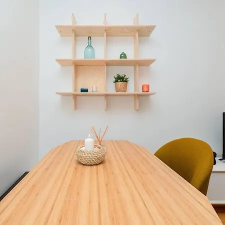 Charming 3 Bedroom In Historic City Center Castelo