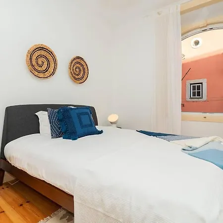 Apartment Charming 3 Bedroom In Historic City Center Castelo